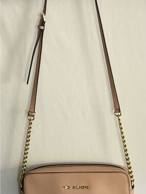 Michael Kors Jet Set Crossbody Bag Blush Pink Saffiano Leather Gold Chain Strap
